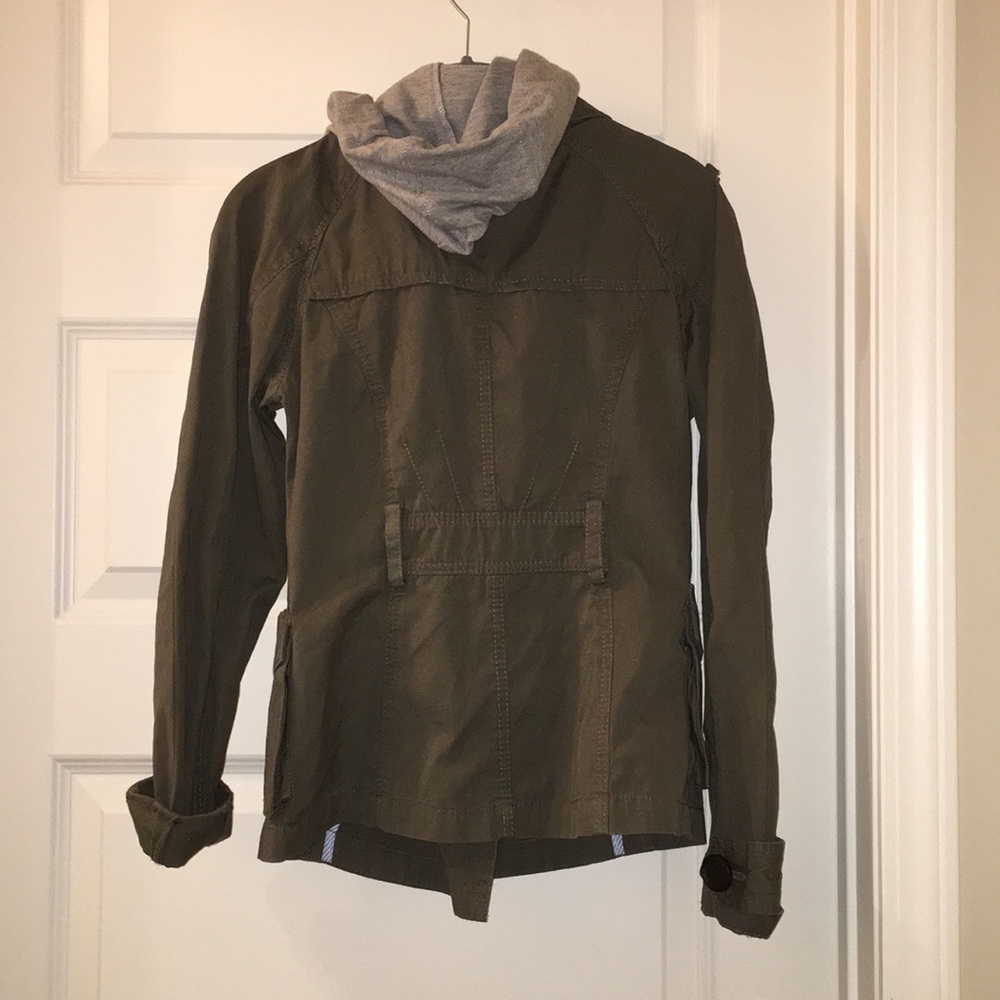 Utility Jacket - Picture 2 of 7